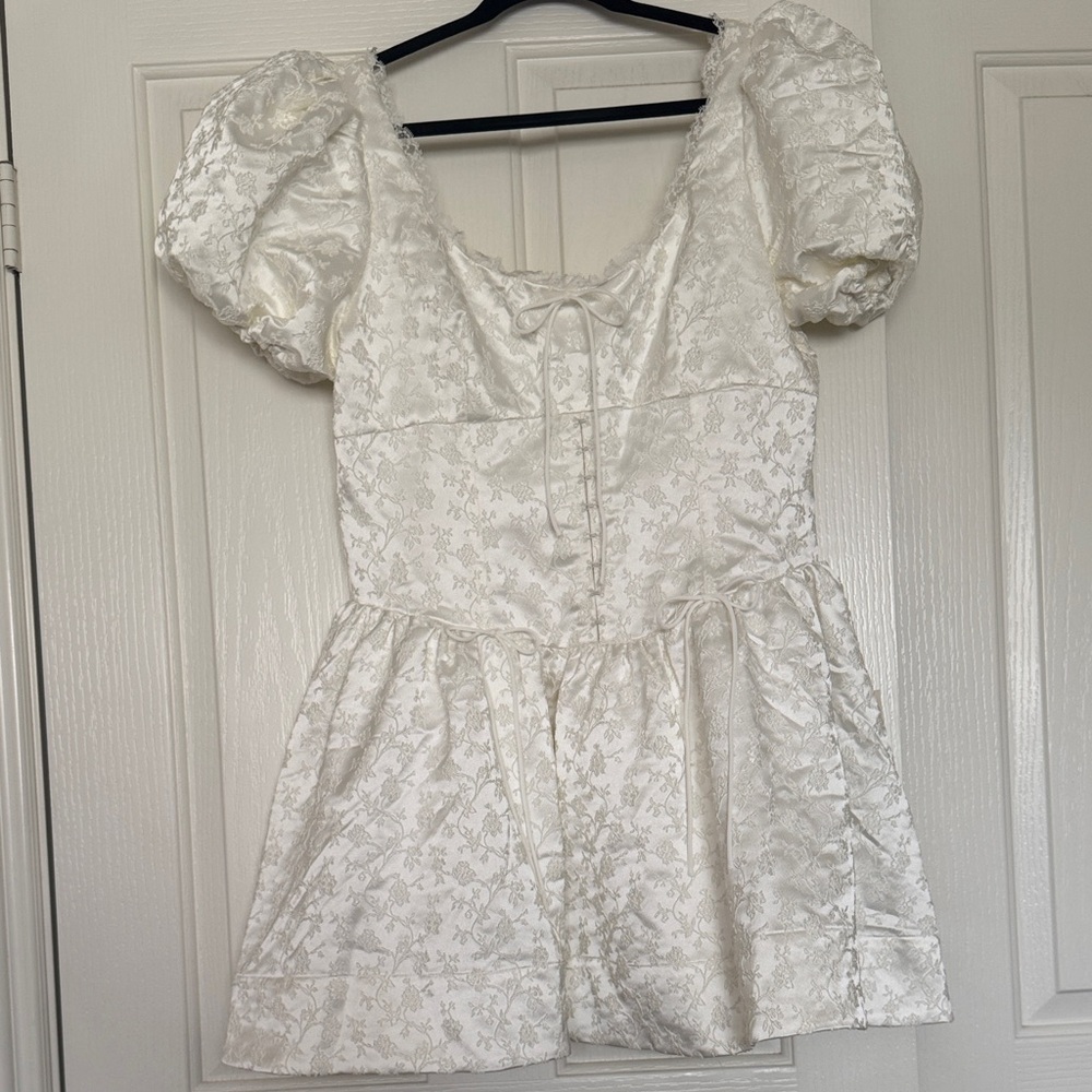 NWT For Love & Lemons Puff-Sleeve Floral Embroidered Satin Mini Dress